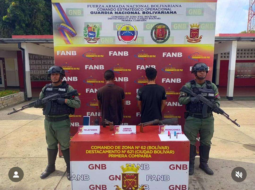 Conas rescued a teenager in Bolívar