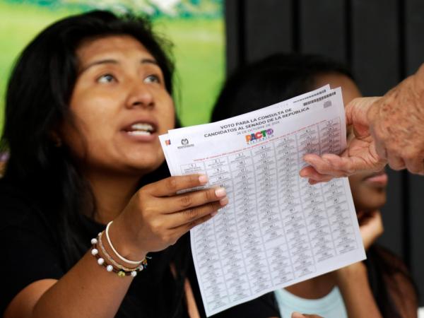 Consultation of the Historical Pact: low participation and complaints marked the day