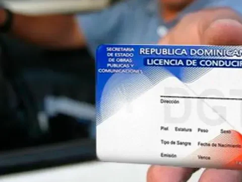 ¿Corrupción en la adjudicación de licencias de conducir del Intrant? Adocco lo cuestiona