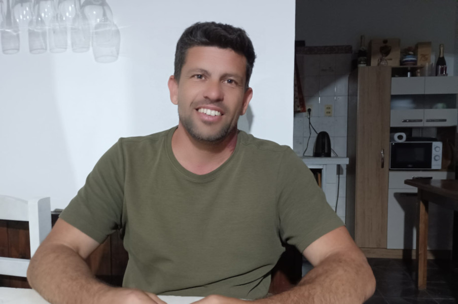 Councilor Fassi promotes the formation of neighborhood and youth commissions