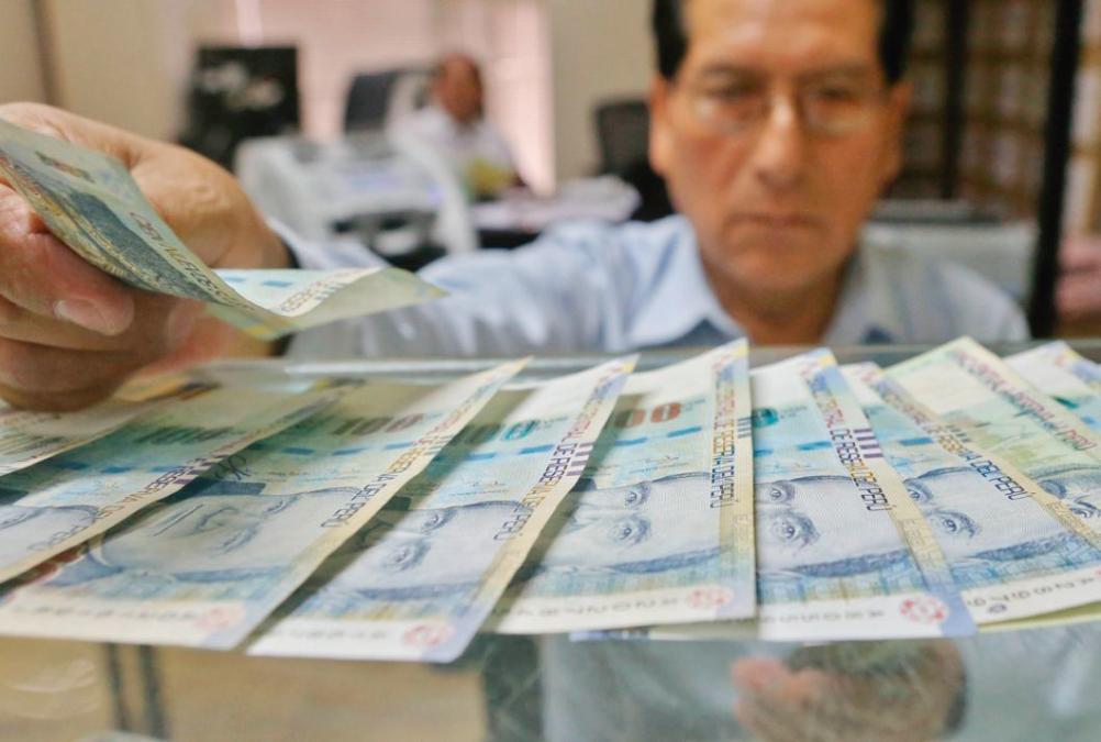 Credit to the private sector grew 5% and totaled S/439,277 million