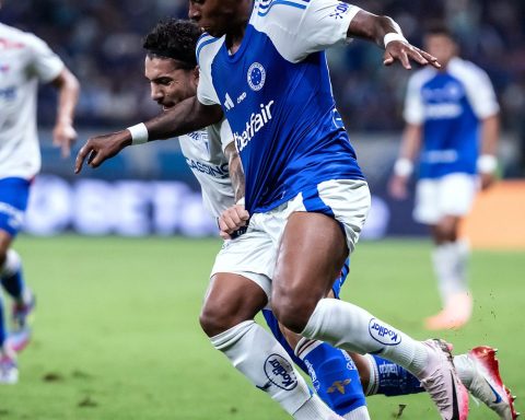 Cruzeiro wins and remains on the heels of the Brazilian Championship leaders