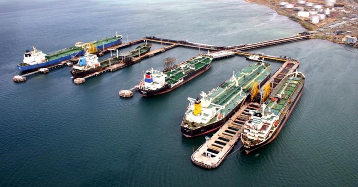 Cuba received in September the largest amount of Venezuelan oil of the year, in addition to Russian oil