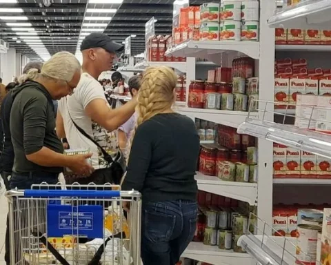 El mercado de 3ra. y 70, en Miramar, La Habana, se dolarizó en enero de este año