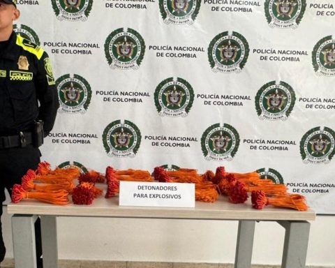 Cúcuta Police foil terrorist plan by seizing 2,000 units of explosive material