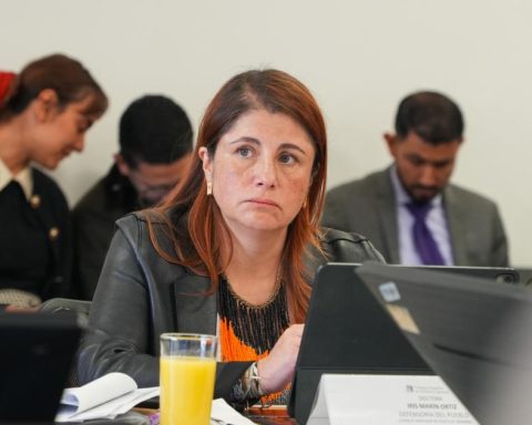 Defender insists on declaring a prison emergency due to 'pistol plan' against Inpec dragoneers