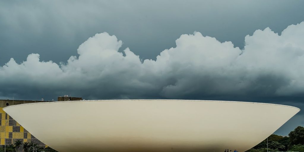 Deputies call for federal investigation into mega-operation in Rio