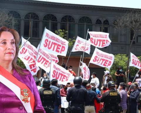 Dina Boluarte observes law that granted pensions of 3300 soles to cease and retired teachers