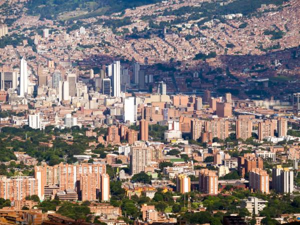 Disturbing report of 'Sky News' about Medellín: 'Drugs are achieved in a trancon'