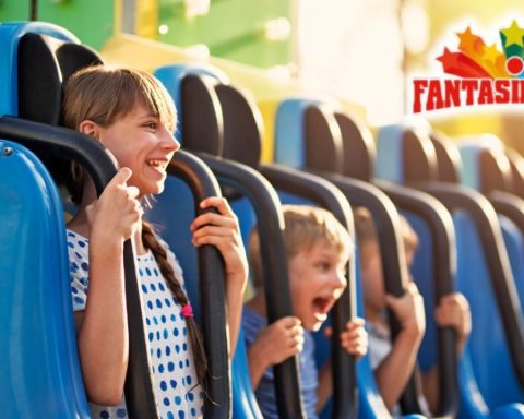 Do you want to work at Fantasilandia? These are the vacancies available in the renowned park of di