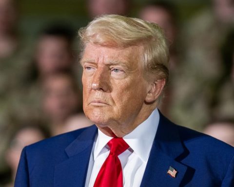 Donald Trump: "We are not happy with Venezuela for multiple reasons""