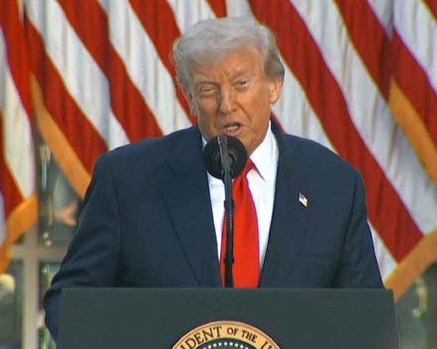 Donald Trump threatens to send military to San Francisco