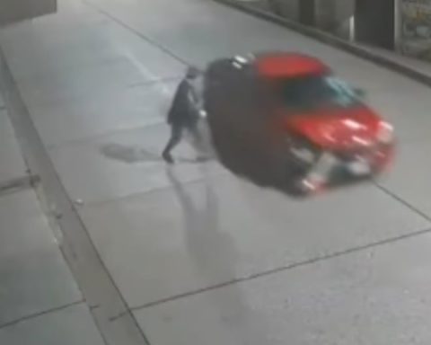 Drunk police run over and kill an elderly man who was going out to buy bread in Huancayo