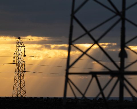 Electric downturn was recorded in several regions of the country this October 5