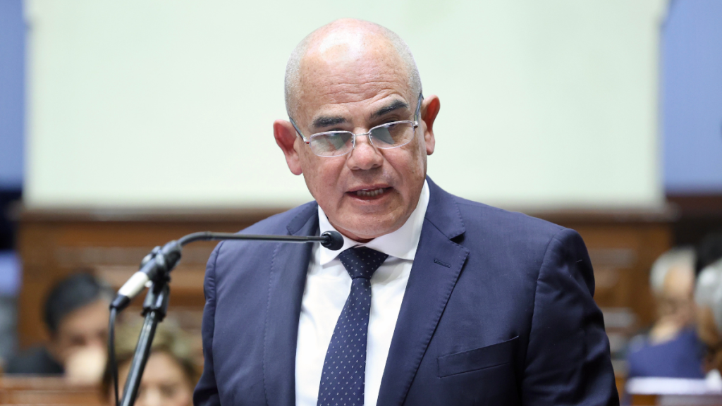 Ernesto Álvarez on Reinfo: "This mechanism is used by illegal mining and the mafia"