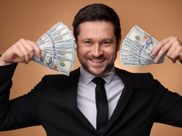 Expert says investing this way is like doing magic with money