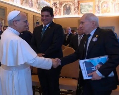 FMV asks the Pope to intercede for Venezuelans for "crisis and social injustices"