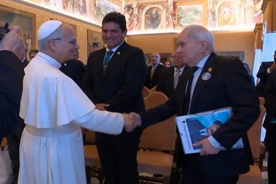 FMV asks the Pope to intercede for Venezuelans for "crisis and social injustices"