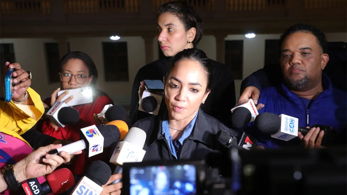 Faride Raful reafirma reducción de homicidios y robos y responde críticas del exjefe policial Guzmán Fermín