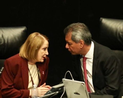 Finance presumes investment and social programs without the need for fiscal reform