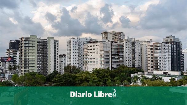 Financial services and transportation drive economic growth