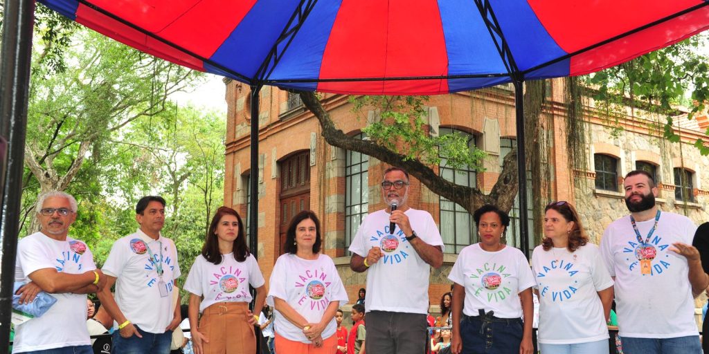 Fiocruz celebrates multivaccination day with appreciation for science