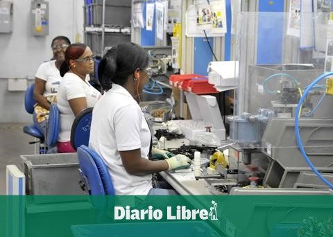 Formal employment guarantees labor protection