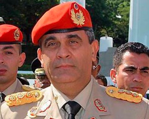 Four years after the death of General Raúl Baduel, NGOs and family members demand justice