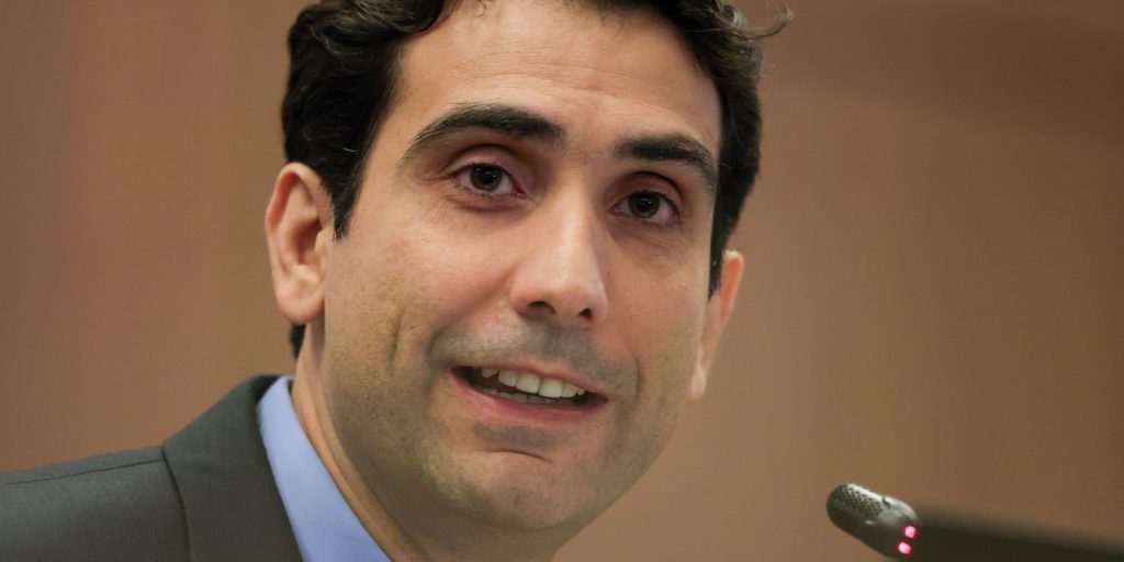 Galipolo says that job market is the most exuberant in 3 decades