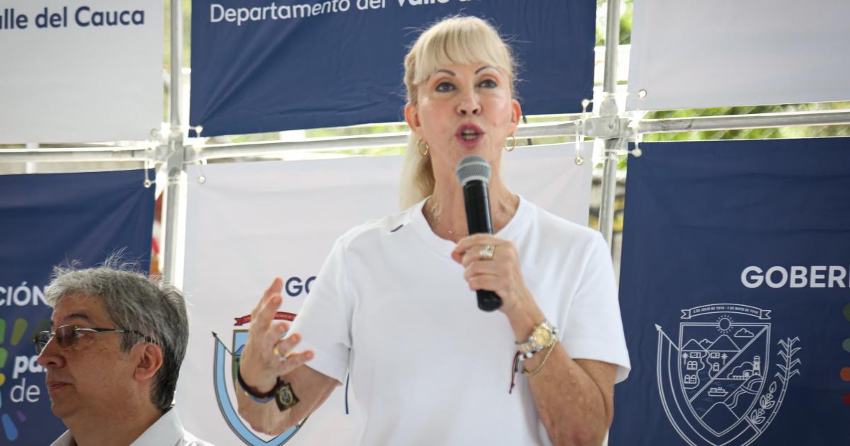 Governor of Valle calls on the government to expedite the delivery of land to farmers in the department