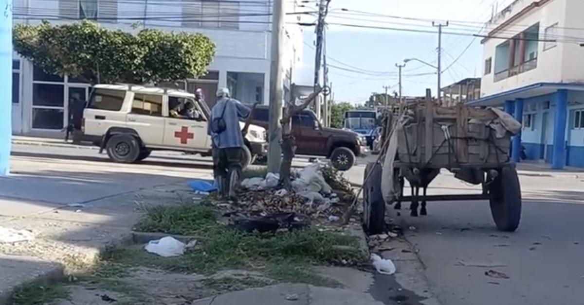 Guantánamo, a city converted into a garbage dump