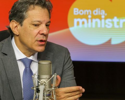 Haddad: government study evaluates zero fares on public transport