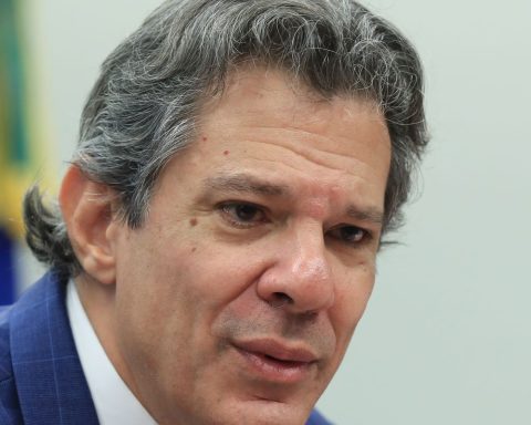 Haddad says he would rather look like a spender than a "deadbeat"