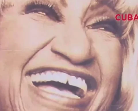 Imagen de Celia Cruz en la primera misa que le dedicó la Parroquia de Nuestra Señora de la Caridad del Cobre, en 2016