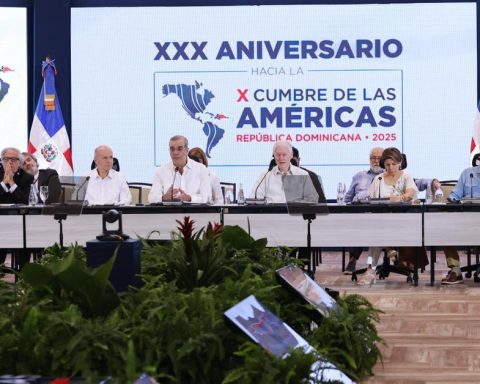 Havana denounces "the brutal pressures" of the United States to exclude Cuba from the summit of the Americas