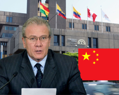 He "Laboratory" Geopolitics of China in the Ex-"Backyard" from Washington