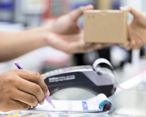 Holiday in Chile: what hours will business have this October 31