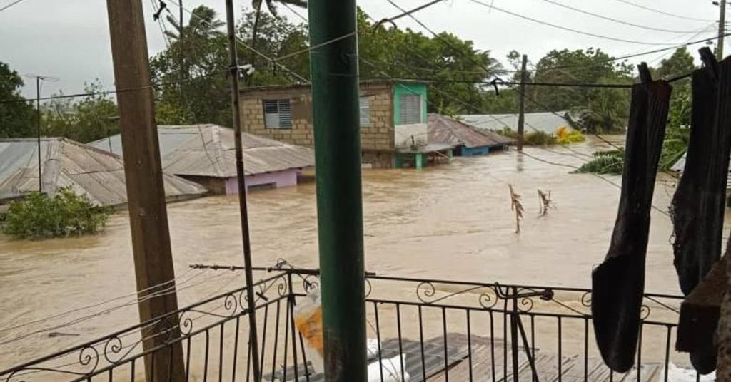 Hurricane Melissa left destructive floods as it passed through eastern Cuba