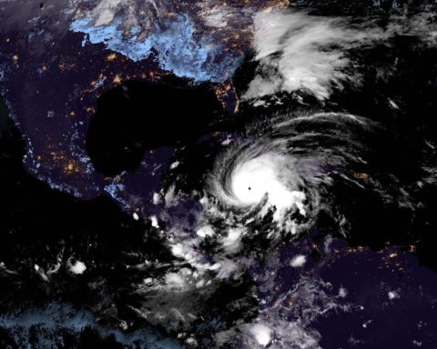 Hurricane Melissa with winds of 280 km/h: Jamaica and Cuba on maximum alert due to catastrophic rains