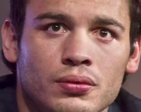 “I have not had the need to hit people for a cartel,” says Chávez Jr.