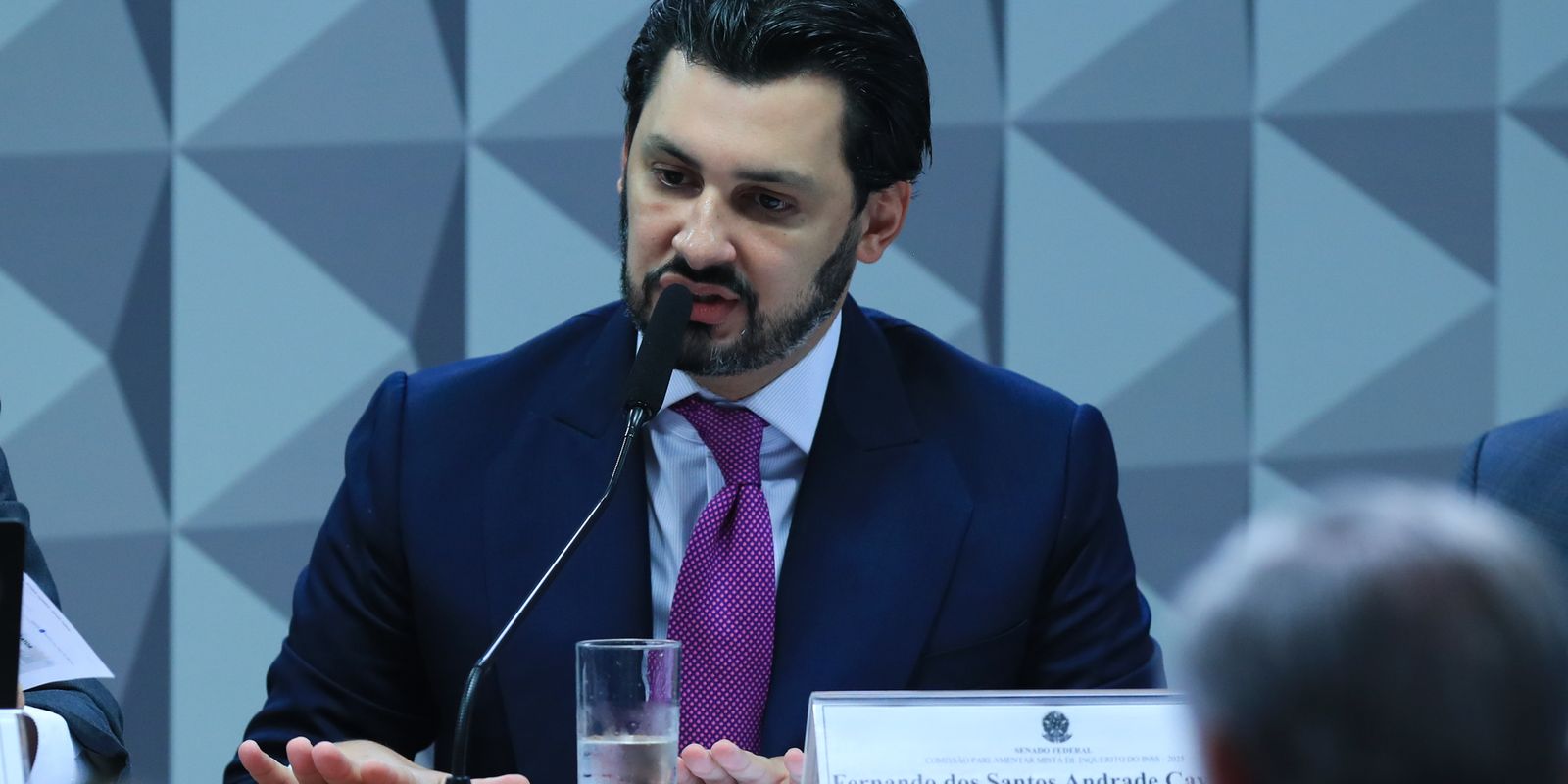 INSS CPMI: Entrepreneur responds to the rapporteur, but silences to commission