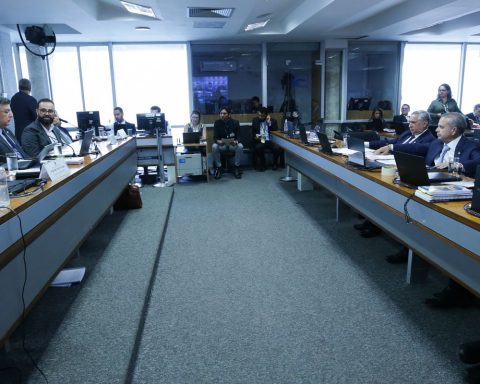 INSS CPMI hears from former association and council directors this Monday