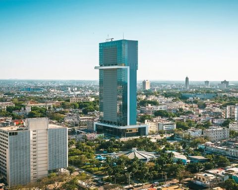 Iberostar reinforces presence in Cuba with the luxurious Hotel Selection La Habana and provides millionaire investment in 2025