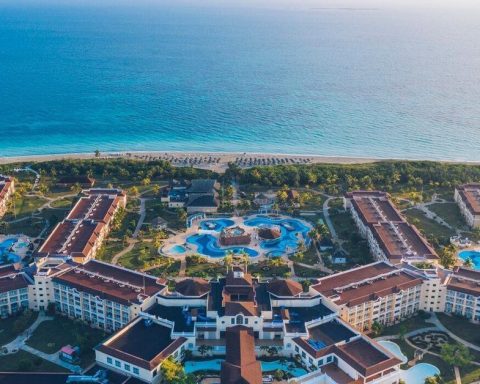Iberostar, the first international chain authorized to rent hotels in Cuba