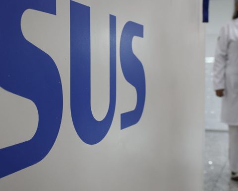 International delegation gets to know the public health system in Rio