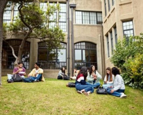 Internationalize or fall behind: this is how Colombian higher education evolves