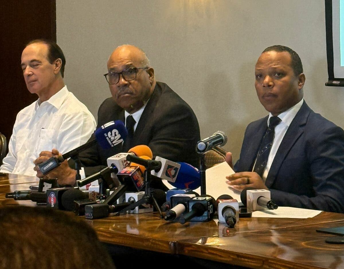 Intrant anuncia nuevas empresas que suplirán licencias de conducir