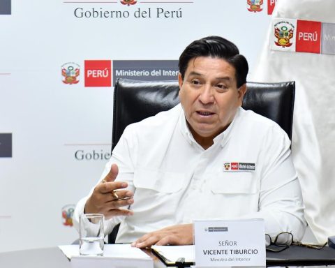 Ipsos Survey: Minister of the Interior, Vicente Tiburcio, begins his administration with 30% support