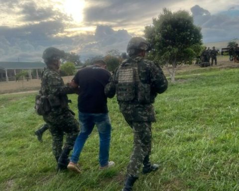 Jail for 12 alleged members of the Gulf Clan for a dozen homicides in Bolívar