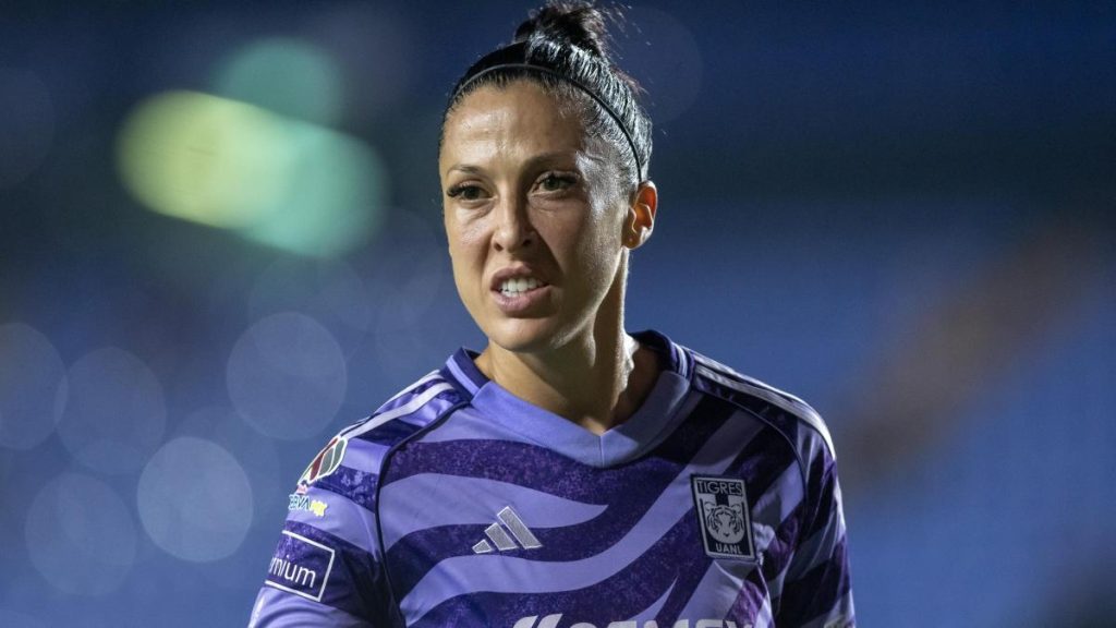 Jenni beautiful is complicated